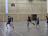 Zaalvoetbal S.K.N.W.K. JO19-1 in Laco Sportcentrum te Zierikzee (29-12-2023) (35/52)